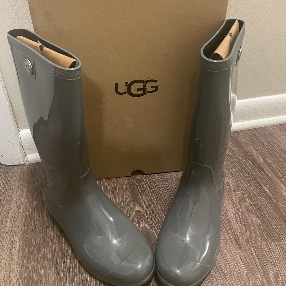 Women Ugg boots